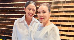 Nghệ sĩ Việt Hương vui mừng trước hành trình nối nghiệp của Catherine T. Nguyen