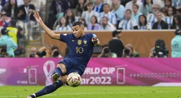 Mbappe - từ thần đồng Bondy đến chân sút vĩ đại nhất “Les Bleus”