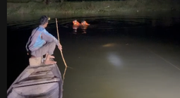 Tìm thấy thi thể 2 mẹ con dưới sông sau nhà