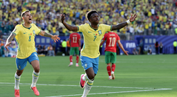 Haiti đương đầu "gã khổng lồ" Brazil