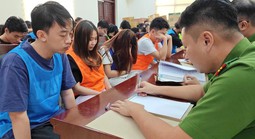 Khi giấc mơ trở thành món hàng