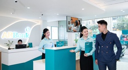 Từ Việt Nam tới quốc tế: Quầy giao dịch đứng ngày càng được ưa chuộng