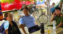 Công an vào cuộc 2 người phụ nữ chặn xe, thu tiền ô tô chở khách du lịch ở Sầm Sơn
