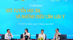 Học bạ vẫn là "tấm vé" quan trọng để xét tuyển đại học