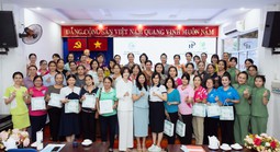 Điểm tựa vững vàng cho 27 phụ nữ bước qua rào cản