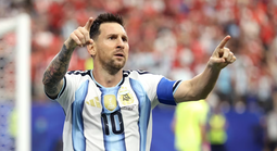 Lionel Messi và bộ sưu tập kỷ lục đồ sộ ở tuyển Argentina