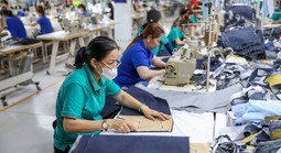 Đề xuất tăng lương tối thiểu vùng mức 9,8% hoặc 8,5%