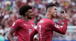 Ronaldo và phá kỷ lục tồn tại hơn 60 năm, sau trận thắng Uzbekistan