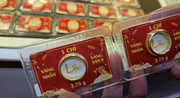 Giá vàng miếng SJC, vàng nhẫn rớt trở lại