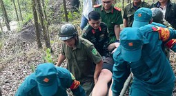 Gãy chân giữa núi hoang, du khách Đức được giải cứu nhờ tin nhắn định vị