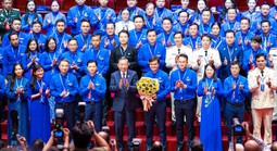 Thanh niên Việt Nam trực tiếp tham gia kiến tạo tương lai
