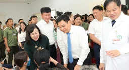 Đưa bệnh viện tuyến cuối đến gần người dân