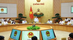 Hoàn thiện thể chế, tạo động lực phát triển kinh tế - xã hội