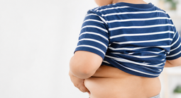 Vì sao trẻ béo phì dễ bị lún dương vật?