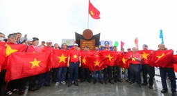 Vẹn nguyên cảm xúc ngày đầu