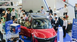 VinFast VF 8 thế hệ mới có 12.728 đơn đặt hàng sau 8 ngày mở bán