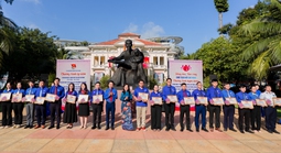 Người trẻ học tập Bác từ những điều nhỏ nhất