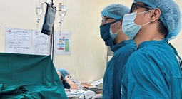 Bỏ qua dấu hiệu cảnh báo từ cơ thể, người đàn ông phải nhập viện khẩn cấp