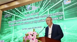 Tiền vào chứng khoán thấp nhất 1 năm, cổ phiếu Vietjet gây bất ngờ