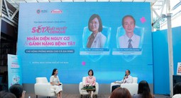 Truyền 10 lít máu cứu sống cô bé 12 tuổi bị sốt xuất huyết Dengue