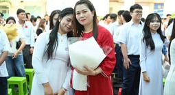 Lời dặn dò xúc động của cô hiệu trưởng trường vùng ven TPHCM