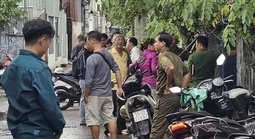 Cháy nhà trong hẻm ở TPHCM, một cụ bà tử vong