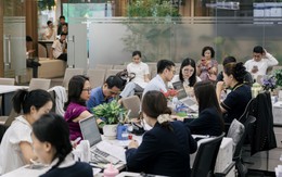 Hàng trăm khách hàng hồ hởi ký thủ tục khu Đảo Ngọc, nhẹ nhõm vì đã mua được căn nhà ưng ý