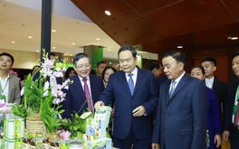Đại hội Hội Nông dân Việt Nam lần thứ IX: Đổi mới 
mạnh mẽ, nông dân bứt phá trong kỷ nguyên mới