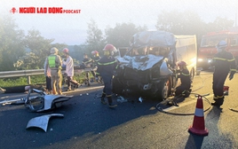 Xe chở cô dâu chú rể gặp nạn trên cao tốc, 4 người chết