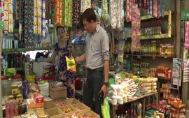 Phóng sự: Hàng giả, hàng nhái: Phá hoại sản xuất, gây thiệt hại rất lớn cho doanh nghiệp