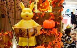 Ấn tượng màu sắc lễ hội Halloween giữa lòng TP HCM