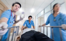 Chỉ vì xem nhẹ dấu hiệu này, nhiều người đã đột quỵ