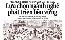 Báo in ngày 12-4: Bịt lỗ hổng nợ BHXH