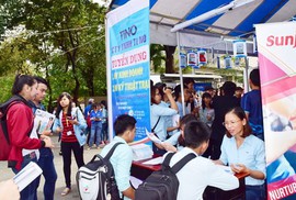 Tuyển dụng trực tiếp tại ngày hội việc làm Trường ĐH Nông lâm TP HCM Tuyển dụng trực tiếp tại ngày hội việc làm Trường ĐH Nông lâm TP HCM