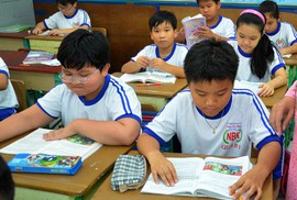 Sách giáo khoa: Độc quyền khép kín! Sách giáo khoa: Độc quyền khép kín!