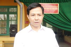 Thêm vụ cô giáo tiểu học chỉ đạo hàng loạt học sinh tự tát 50 cái vào mặt? Thêm vụ cô giáo tiểu học chỉ đạo hàng loạt học sinh tự tát 50 cái vào mặt?