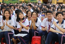 Chương trình "Đưa trường học đến thí sinh 2019": Giải tỏa nỗi lo nghề nghiệp Chương trình "Đưa trường học đến thí sinh 2019": Giải tỏa nỗi lo nghề nghiệp