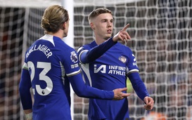 Cole Palmer lập poker, Chelsea dội mưa bàn thắng hạ Everton