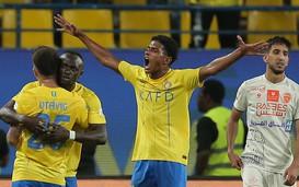 Không Ronaldo, Al-Nassr ngược dòng ấn tượng thắng Al-Feiha