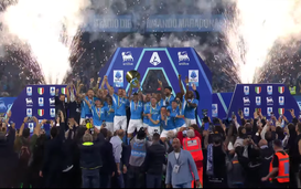 Cựu sao Man United lập đại công, Napoli lên ngôi vô địch Serie A