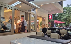 Nhà sáng lập Highlands Coffee thừa nhận Drive-thru “không quá mới mẻ”