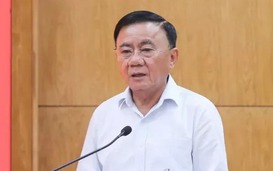Bộ Chính trị, Ban Bí thư: Cho phép cán bộ còn thiếu tiêu chuẩn được làm bí thư, chủ tịch xã