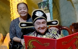 Nghệ sĩ Hoa Lan: “Làm vợ kép độc Hùng Minh, tôi thật sự hạnh phúc”