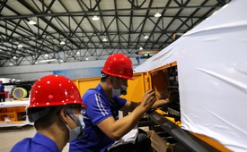 Dự báo “nóng”: Kinh tế Mỹ chậm lại, Trung Quốc vừa mở cửa đã gặp khó