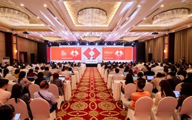 Cùng với tăng vốn để dẫn đầu, Techcombank làm gì để hệ sinh thái vươn tầm quốc tế?