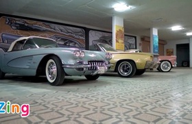 Người đàn ông biến ngôi nhà thành garage xe cổ