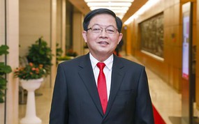 Ông Hồ Quốc Dũng làm Phó Thủ tướng Chính phủ