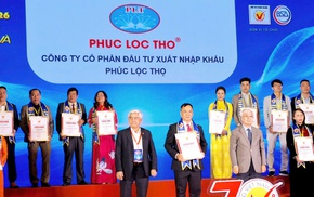 Tinh hoa mật ong Việt: Chăm sóc sức khỏe gia đình Việt