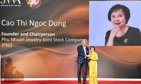 Bà Cao Thị Ngọc Dung là một trong 40 biểu tượng xuất sắc nhất ngành kim hoàn thế giới