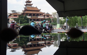 Chụp ảnh phản chiếu bằng điện thoại mọi lúc mọi nơi